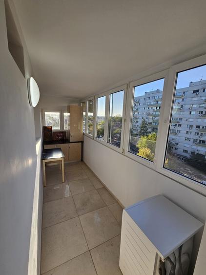 Apartament cu 2 camere semidecomandat în Bucureștii Noi