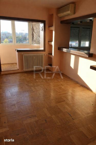 Apartament cu 2 camere semidecomandat în Vitan