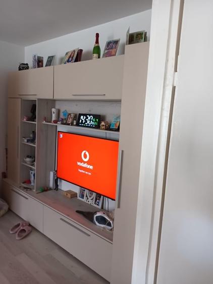 Apartament cu 2 camere nedecomandat, mobilat în Central