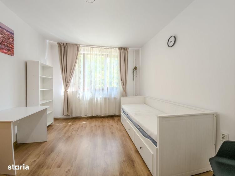 Apartament cu 3 camere decomandat în Central