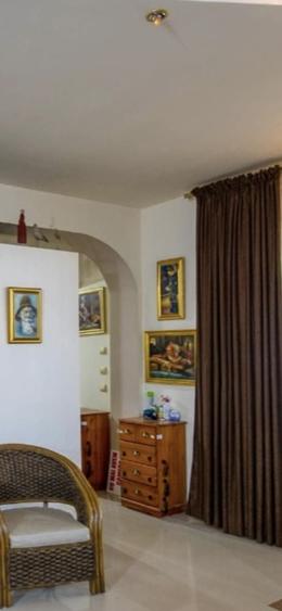 Casă cu 4 camere în Nord