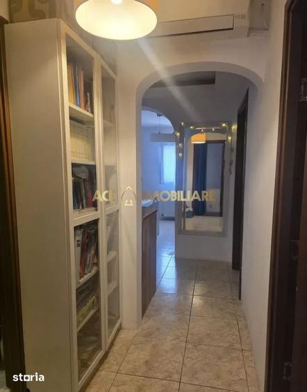 Apartament cu 3 camere în Titan