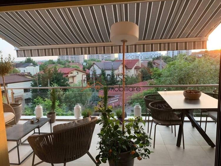 Apartament cu 5 camere decomandat în Iancu Nicolae