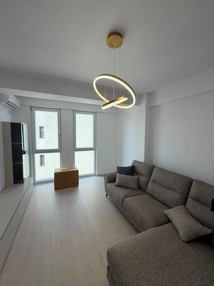 Apartament cu 2 camere decomandat în Aradului