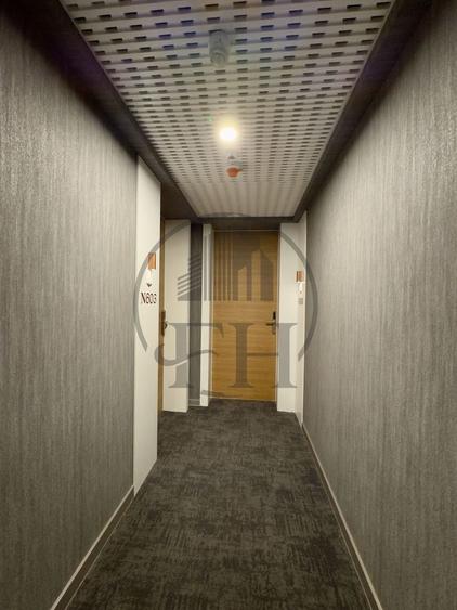 Apartament cu 2 camere semidecomandat, mobilat în Vest