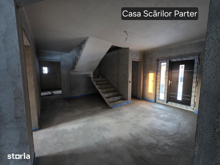 Casă cu 5 camere cu Teren 1300 Mp în Brodina
