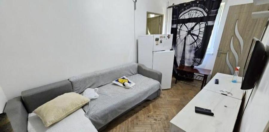 Apartament cu 2 camere semidecomandat, mobilat în Tomis Nord