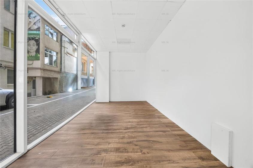Spațiu comercial, de 537.65002441406 mp, în Vlahuță