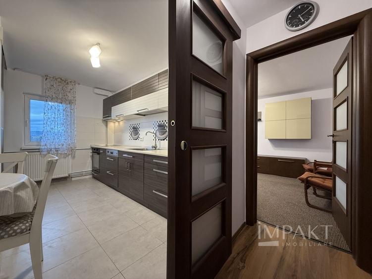 Apartament cu 4 camere decomandat, mobilat în Gheorgheni