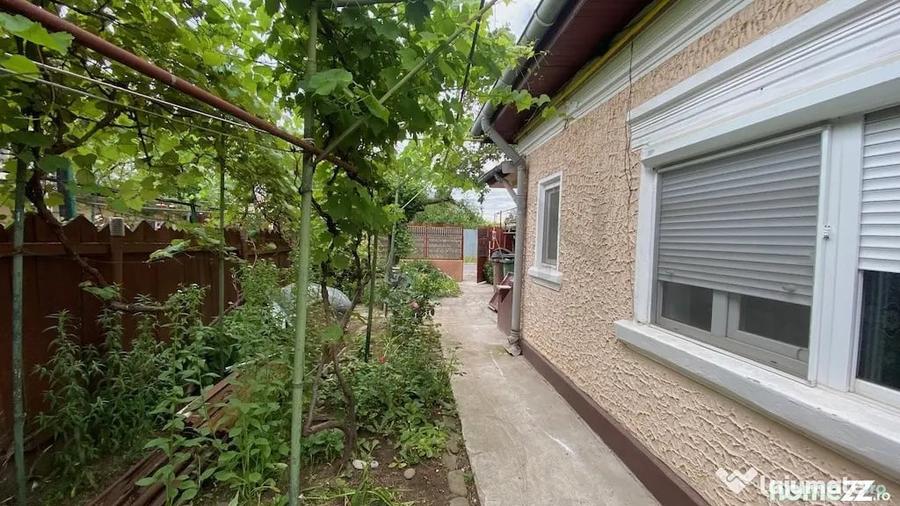 Casă cu 4 camere cu Teren 252 Mp în Bucureștii Noi