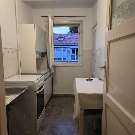 Apartament cu 2 camere semidecomandat în Floreasca