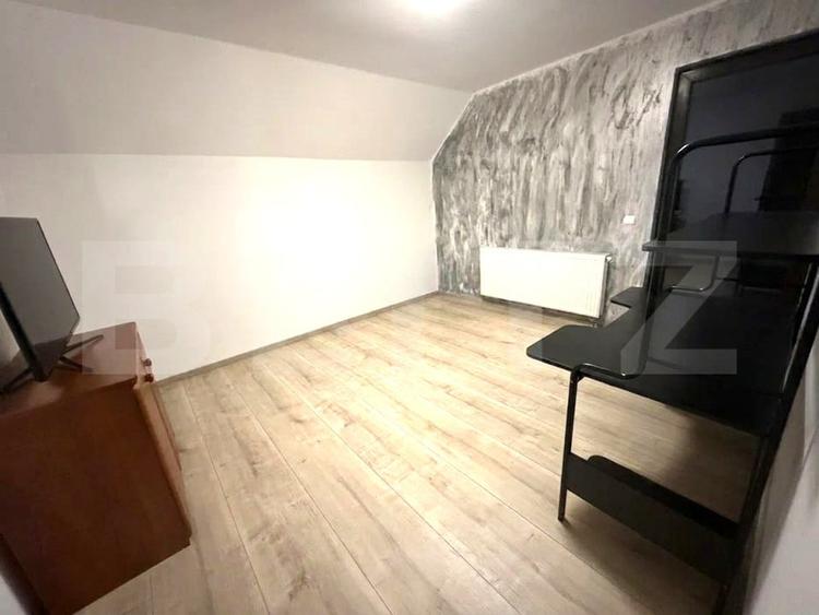 Casă individuală cu 4 camere cu Teren 500 Mp în Vulcan