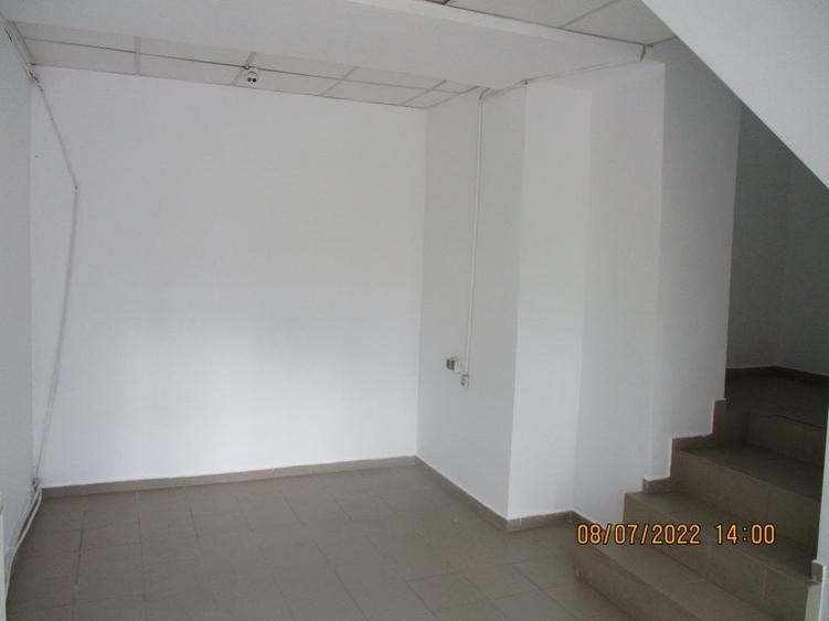 Spațiu comercial, de 330 mp, în Central