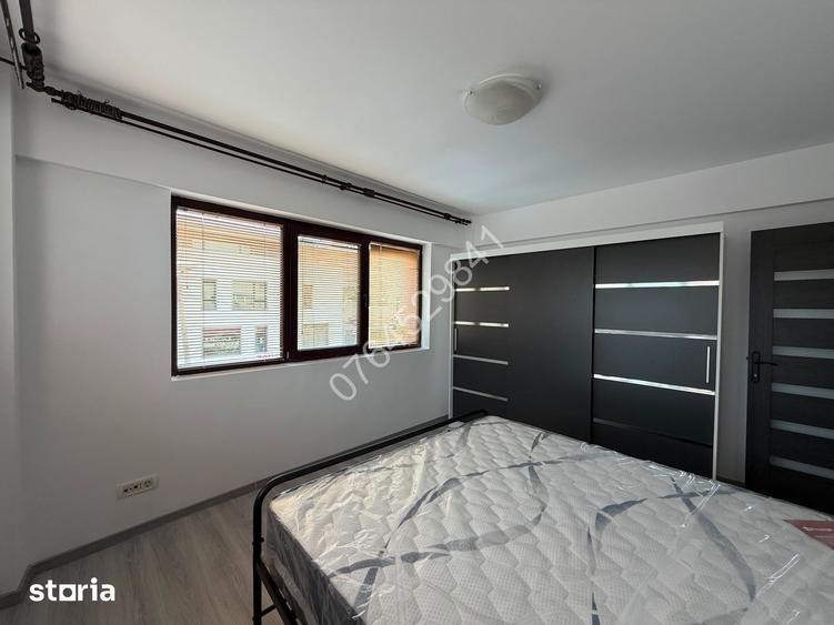 Apartament cu 3 camere semidecomandat în Obor