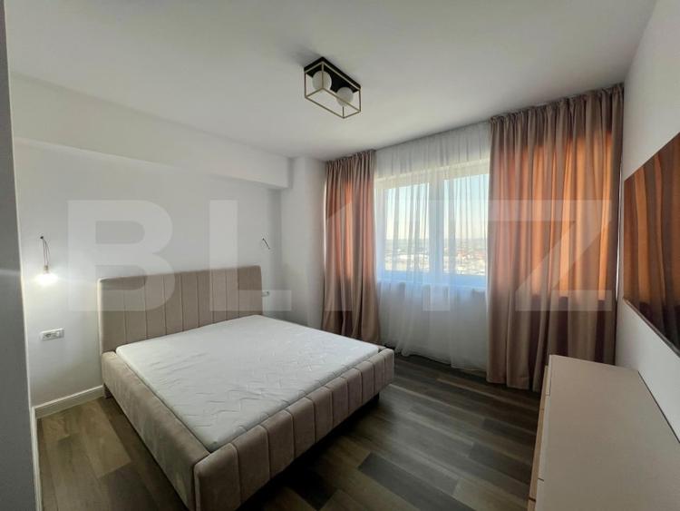 Apartament cu 3 camere semidecomandat, mobilat în Calea Severinului