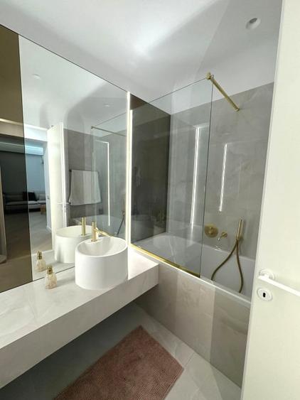 Apartament cu 2 camere semidecomandat, mobilat în Pipera