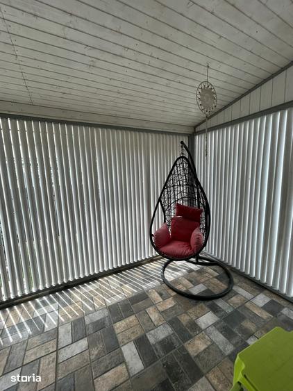 Casă cu 4 camere cu Teren 325 Mp în Podu Roș