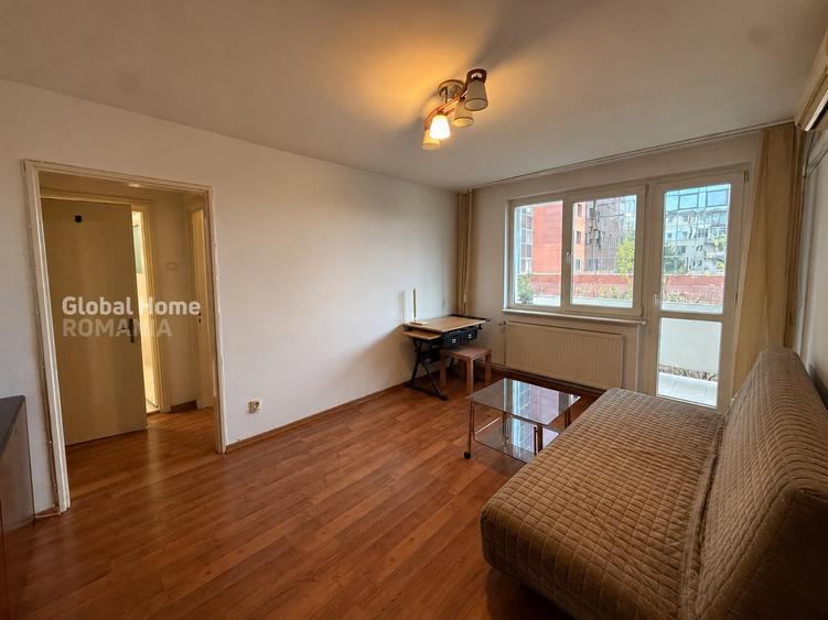 Apartament cu 2 camere semidecomandat, mobilat în Universitate