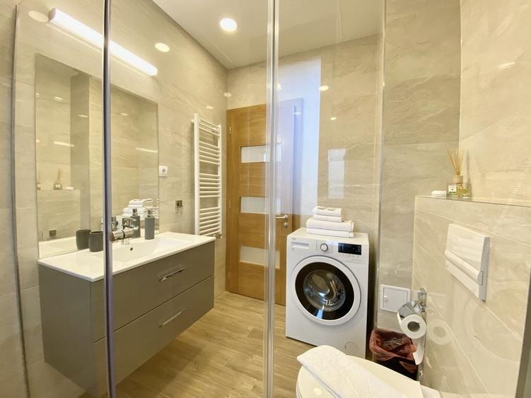 Apartament 2 camere ,strada Plopilor,zona Platinia. - 5