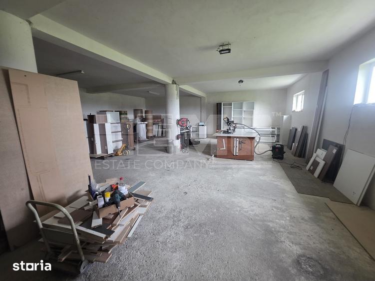 Casă cu 7 camere cu Teren 1000 Mp în Mitocu Dragomirnei