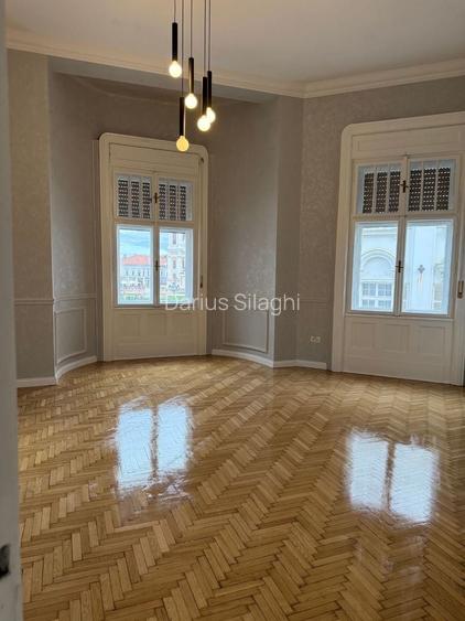 Spațiu elegant de închiriat în clădire istorică Casa Steiner Miksv