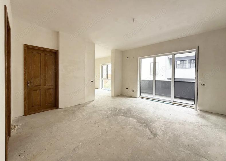 Apartament cu 2 camere semidecomandat în Sânmartin