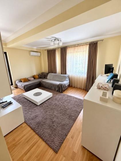 Apartament cu 3 camere decomandat, mobilat în Braytim