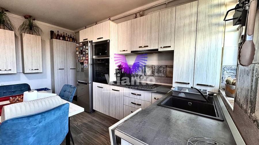 Apartament cu 3 camere decomandat, mobilat în Șelimbăr