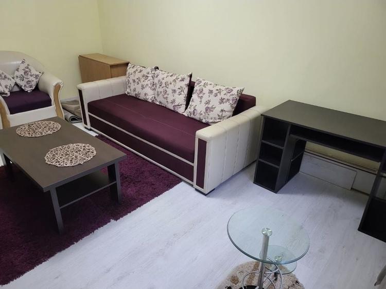Apartament cu 2 camere decomandat în Exterior Vest