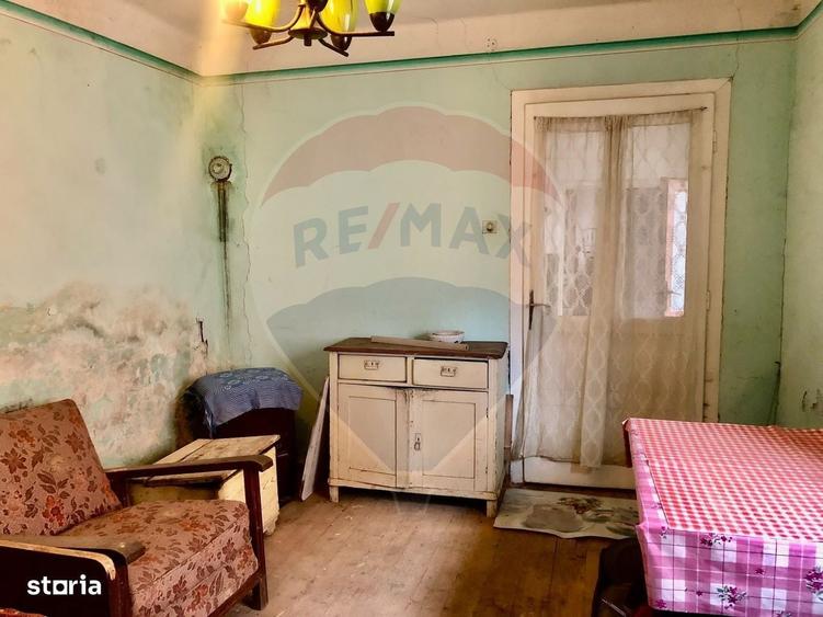 Casă cu 4 camere cu Teren 979 Mp în Tohanu Vechi