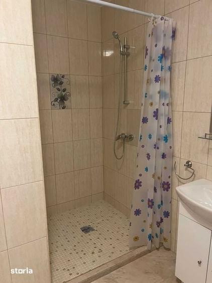 Casă cu 3 camere cu Teren 95 Mp în Central
