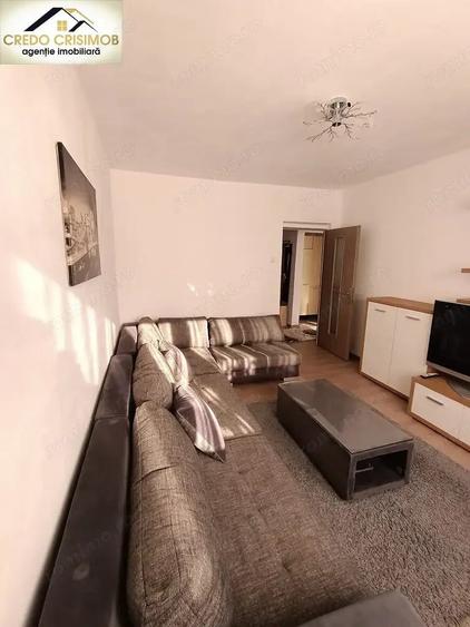 Apartament cu 2 camere decomandat în Micro III
