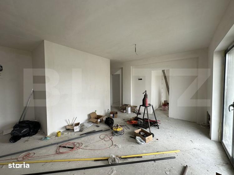 Apartament cu 3 camere în Micro 17