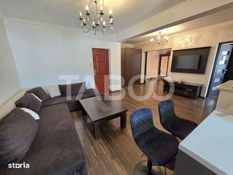 Apartament cu 3 camere decomandat, mobilat în Turnișor