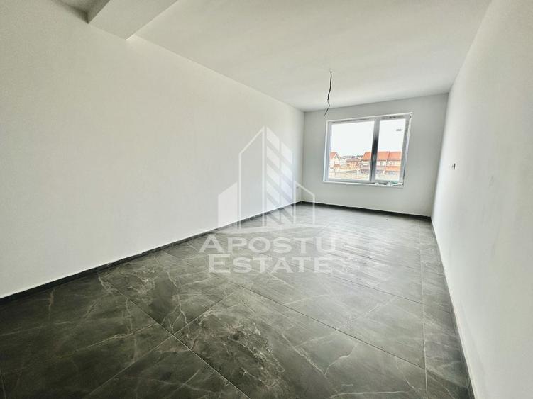 Apartament cu 2 camere nedecomandat în Giroc — fotografia 3