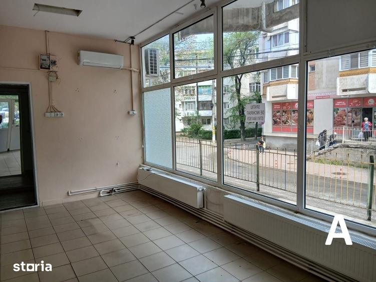 Spațiu comercial, de 20 mp, în Nicolina