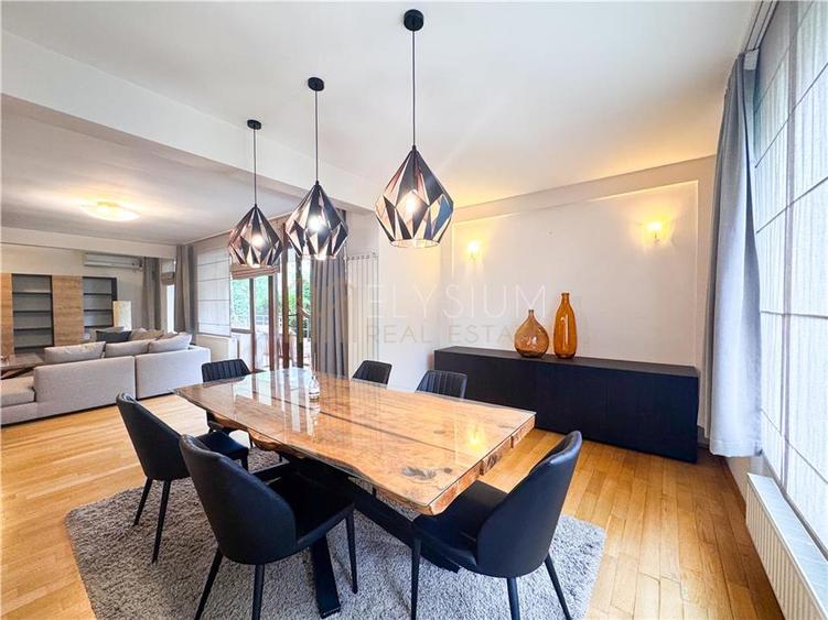 Apartament cu 4 camere semidecomandat, mobilat în Herăstrău