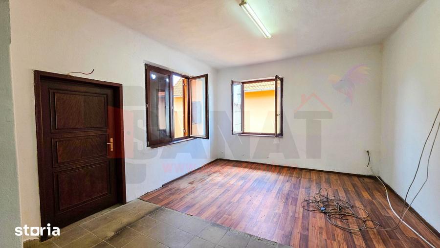 Casa + Moara + Spatiu Comercial, langa Primarie, 3 intrari |VIDEO - 17