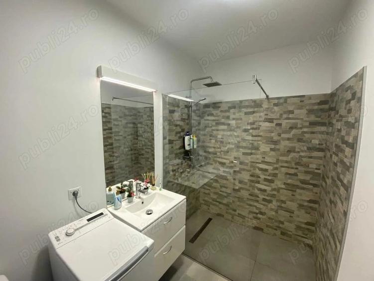 Apartament cu 2 camere decomandat în Florești