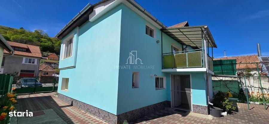 Casă cu 4 camere în Viilor