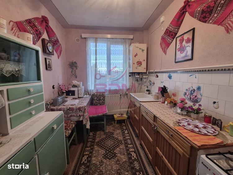 Apartament cu 2 camere semidecomandat în Micro 1