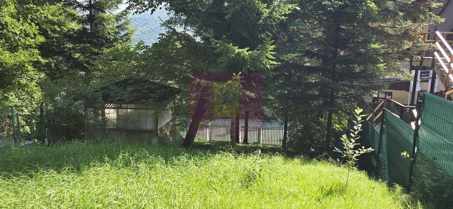 Teren Construcții intravilan de 979 mp, în Furnica