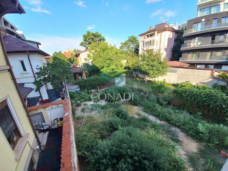 Casă individuală cu 4 camere cu Canalizare în Dacia