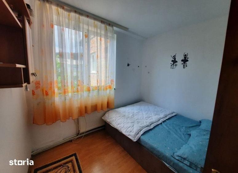 Apartament cu 4 camere în Dărmănești