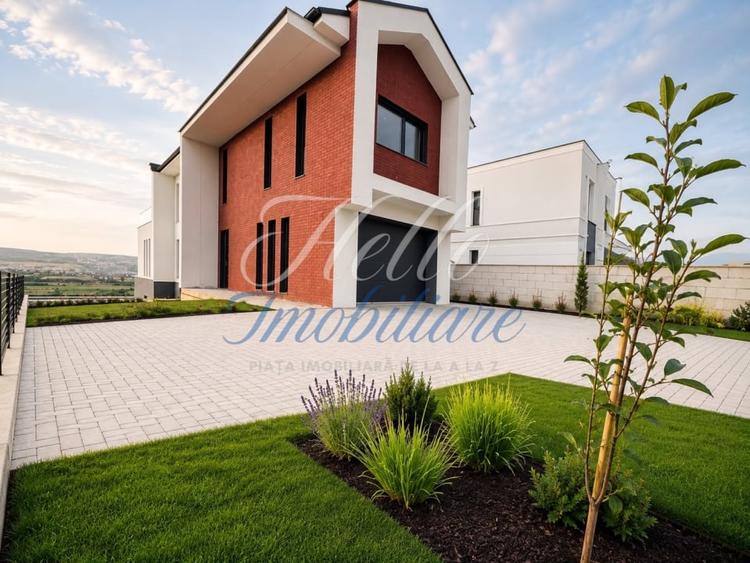 Casă individuală cu 5 camere cu Canalizare în Borhanci