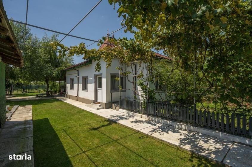Casă cu 3 camere în Bălănești
