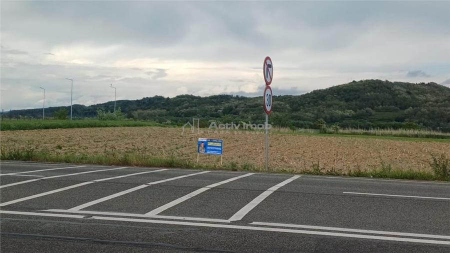 Teren de la 50 m de sensul Giratoriu Vestem - 3