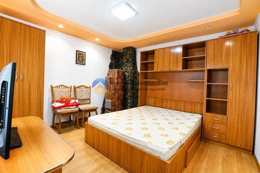 Casă cu 2 camere cu Teren 1588 Mp în Valea Arini