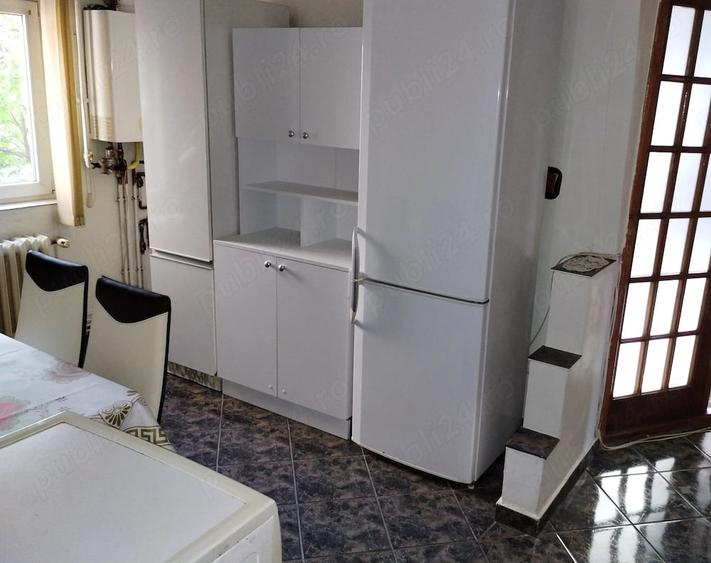 Apartament cu 2 camere decomandat în Cetății