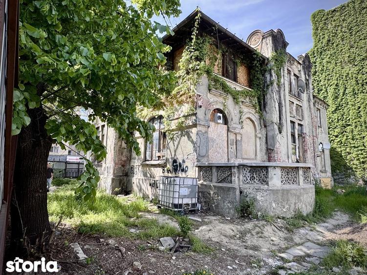 Casă cu Teren 987 Mp în Cotroceni